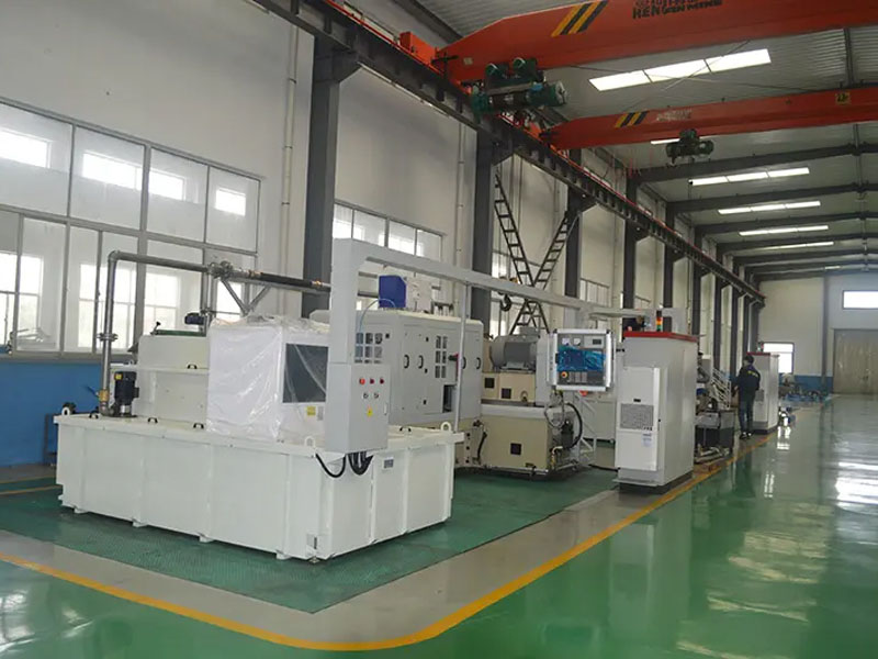 Why does the bearing industry prefer double disc grinding machines?