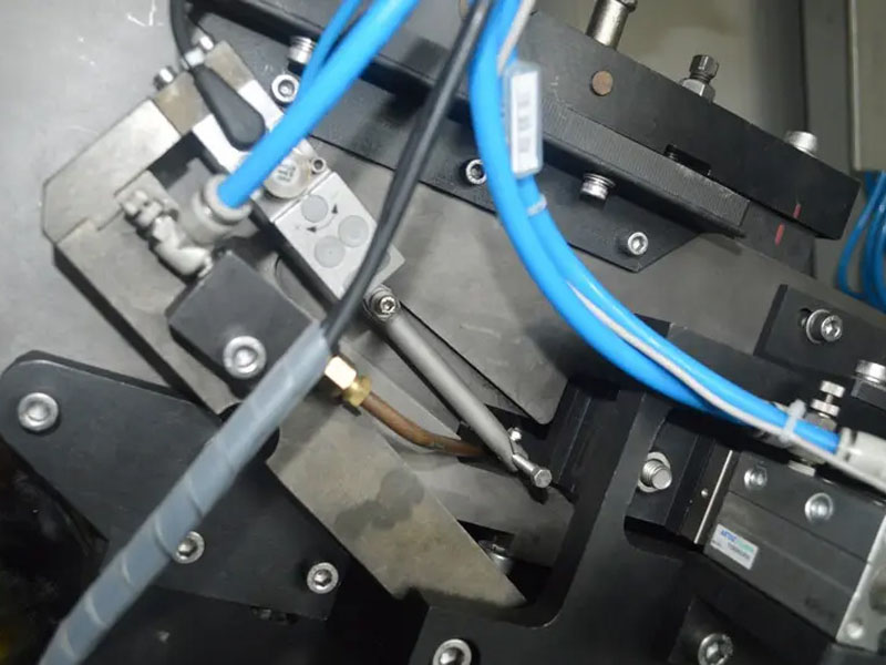 1755308149408172.jpg 2.jpg