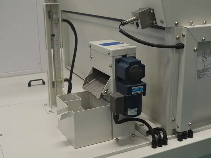 1755308191618621.jpg 4.jpg